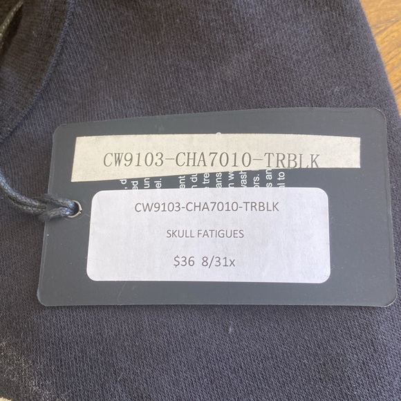 CHASER SKULL FATIGUES GOTHIC SKULL SWEAT SHIRT small - Picture 6 of 6